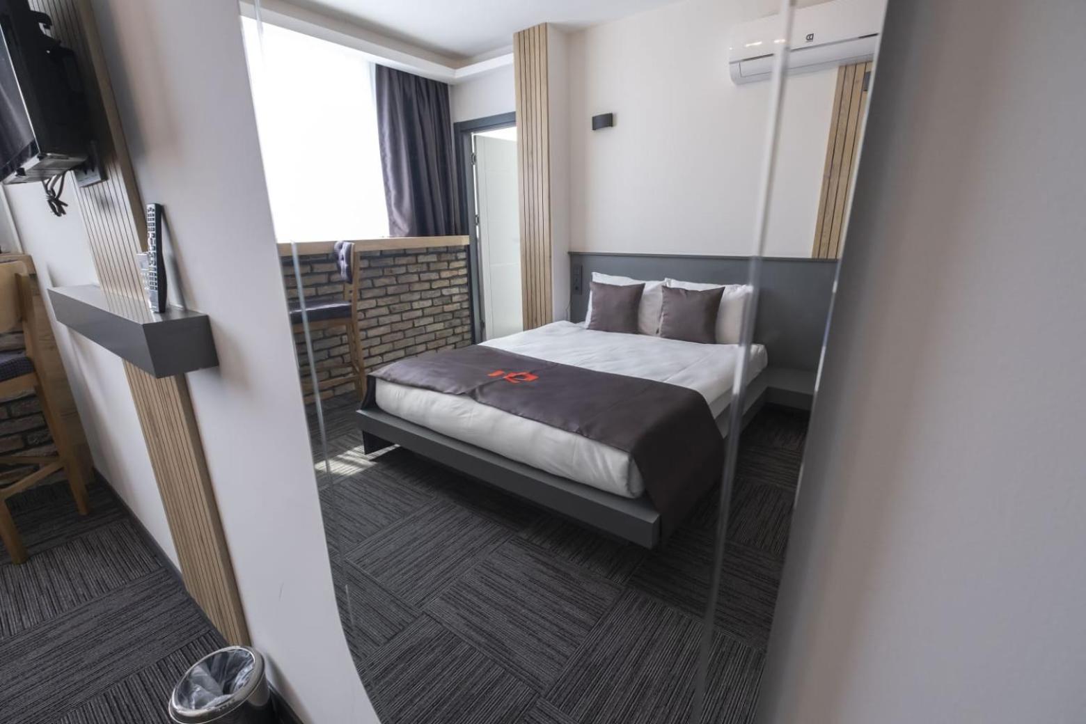 Dewy Hotel Измир Экстерьер фото