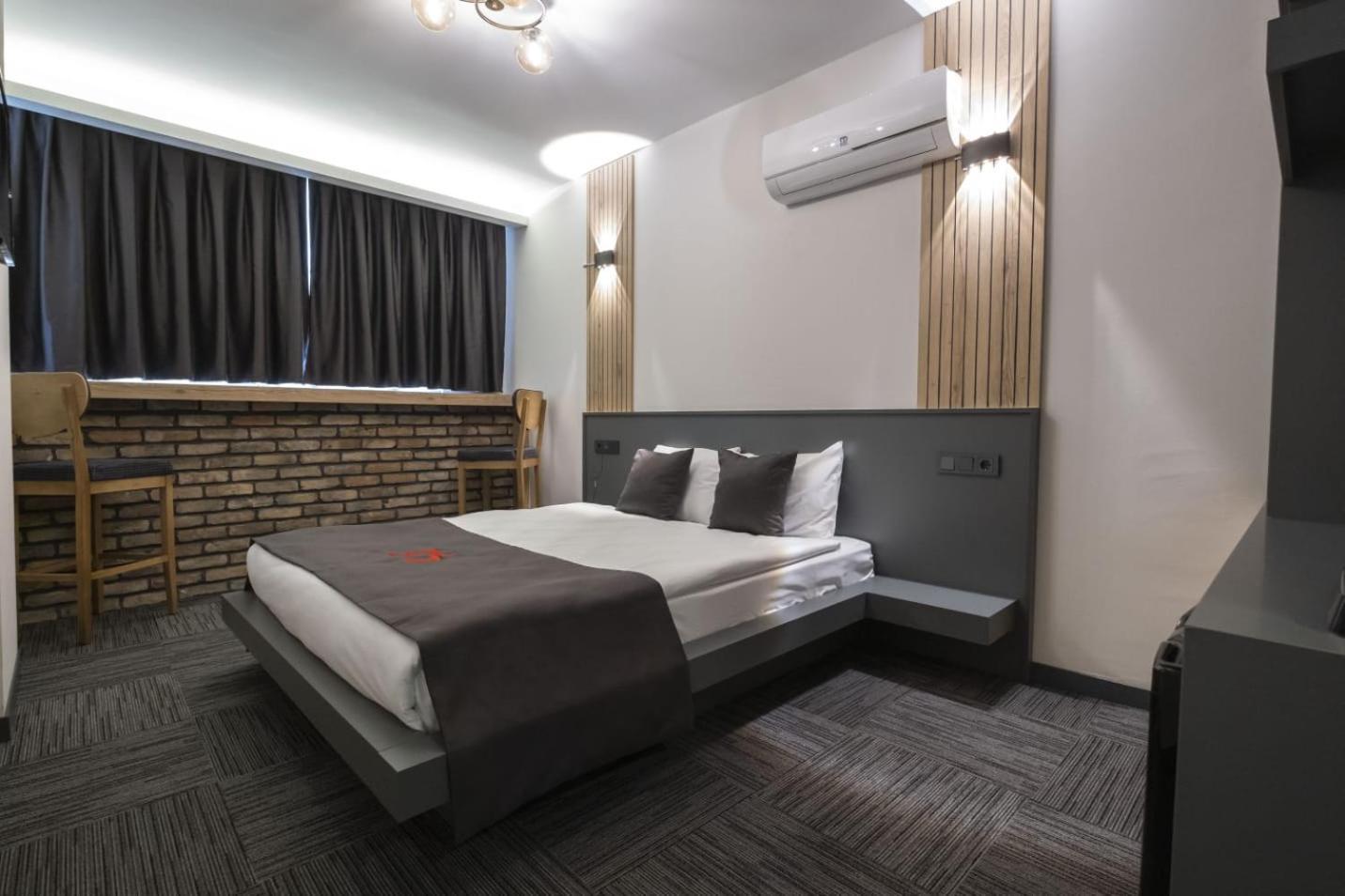 Dewy Hotel Измир Экстерьер фото