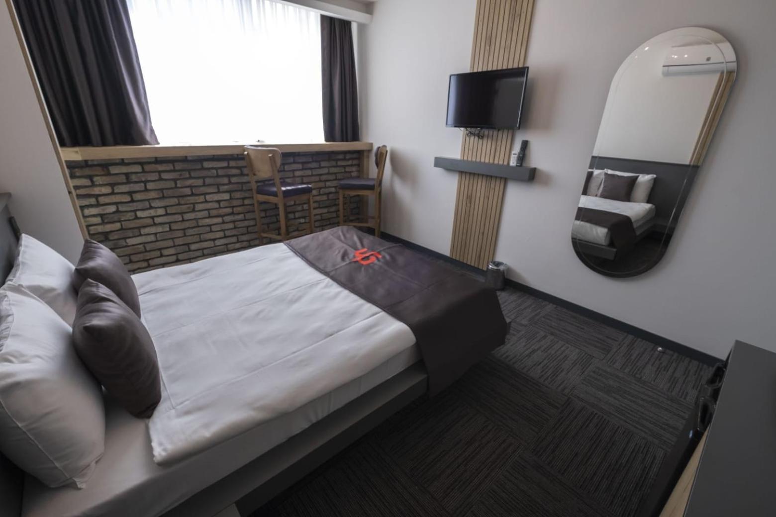 Dewy Hotel Измир Экстерьер фото